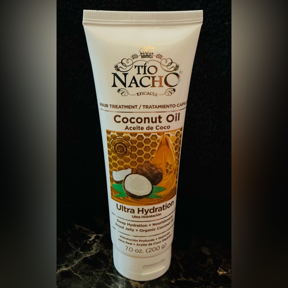 Coconut Oil Ultra Hydration Conditioner - White